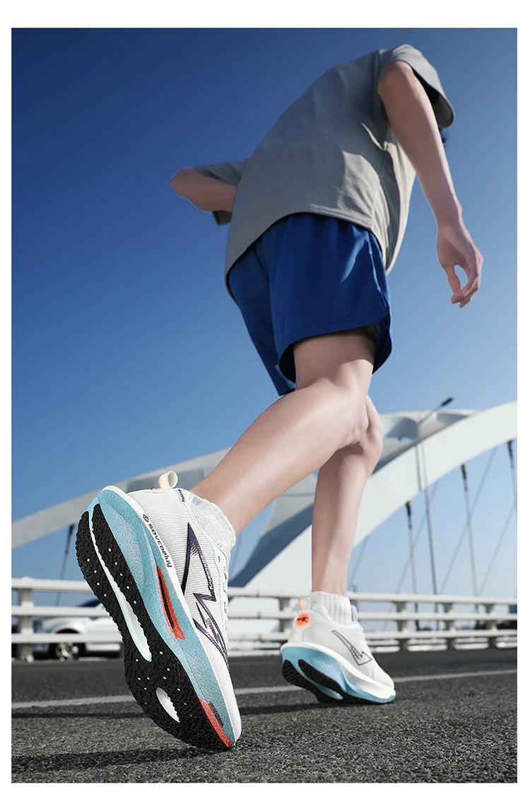 Speciality Marathon Men Sneakers