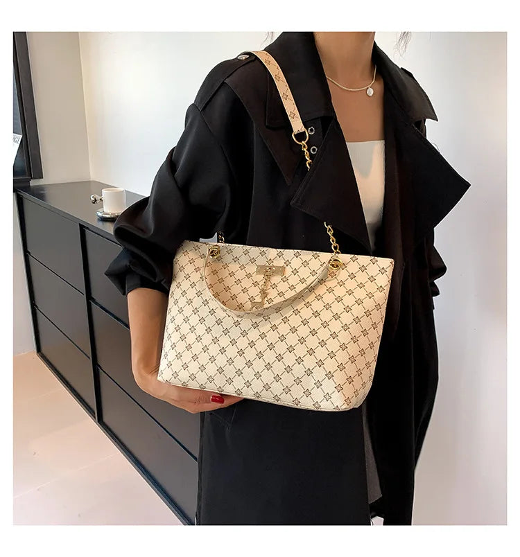 Soft Leather Large Capacity Tote Women Bag